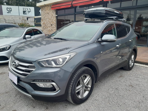 Imagen 2 de 20 de Hyundai Santa Fe 2.2 Crdi 7 As Pre At 2018 4wd