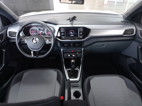 Imagem 10 de 13 de Volkswagen T-cross 1.0 4p 200 Tsi Flex Comfortline Automátic