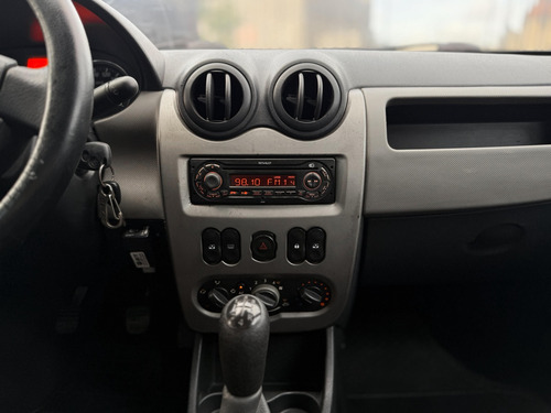 Renault Sandero 1.6 EXPRESSION 8V FLEX 4P MANUAL