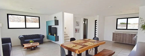 Casa Modelo B , Jardín Alberca Propia Estrene Fracc Vigilanc
