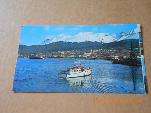 Postal Ushuaia - Vista Parcial Ciudad Y Bahia - Decada ´70