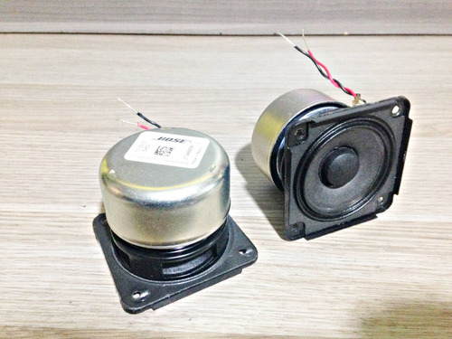 Bose 2 Bocinas Premium De Alta Fidelidad De 3 Pulgadas