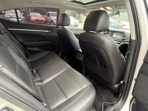 Hyundai Elantra 2.0 Limited Tech Navi At