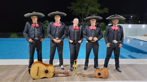 Mariachi Hijos De Juárez Tlf: 04145840944