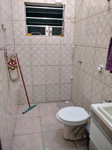 Imagem 2 de 9 de Casas 1 Quarto Para Venda Em Itanhaém, 0, 1 Dormitório, 1 Suíte, 2 Banheiros, 1 Vaga - 235_1-1780315
