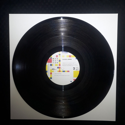Grace Jones - Slave To The Rhythm (blooded)/ Ed. Japonesa (Usado)