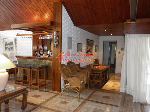Espectacular Residencia En Zona Residencial, Ideal Para Vivir Todo El Año- Ref: 3833