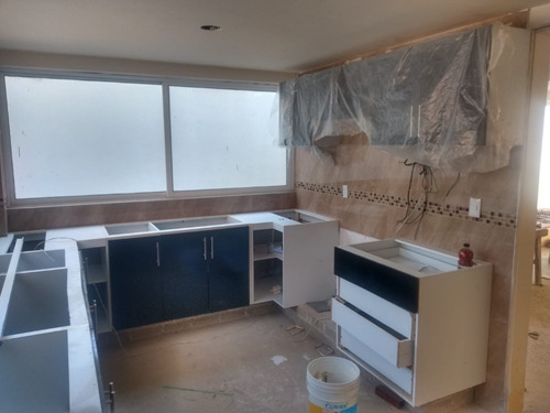Imagen 4 de 12 de Oportunidad!!! Remato!!! Casa De 3 Pisos, Dentro De Un Conjunto, Buena Ubicación En Tecamachalco. Mejor Vista Del Conjunto.