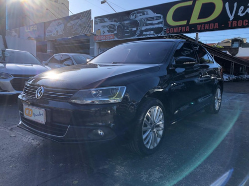 Volkswagen Jetta 2.0 Tsi Highline 4p