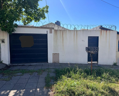 Casa A Reciclar En Casco Centrico