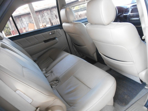 Imagem 14 de 15 de Hilux Sw4 Srv D4-d 4x4 3.0 Tdi Dies. Aut