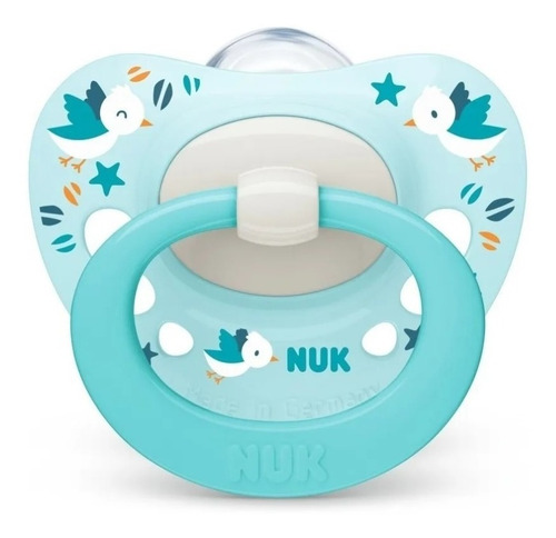 Imagen 3 de 5 de Set De 2 Chupetes Nuk Signature 0-6 Nene Con Estuche