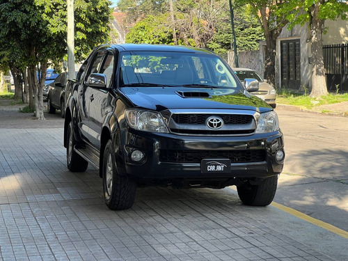 Toyota Hilux 3.0 Cd Srv Cuero 4x4 /// 2011 - 240.000km