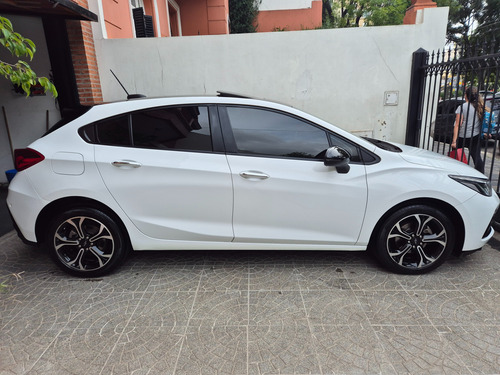 Chevrolet Cruze 5 1.4 Rs At 5 p