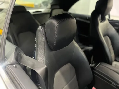 Mercedes Benz E200 Cgi At 4x2 1.8