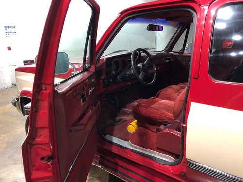 Imagen 8 de 15 de Chevrolet Suburban 1990
