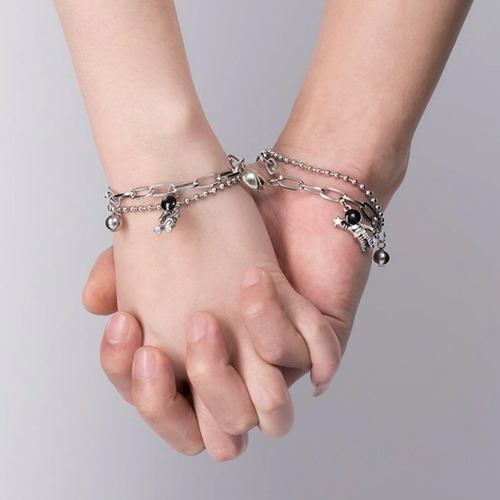Set 2 Collares Pareja Astronautas San Valentín Imán Pareja