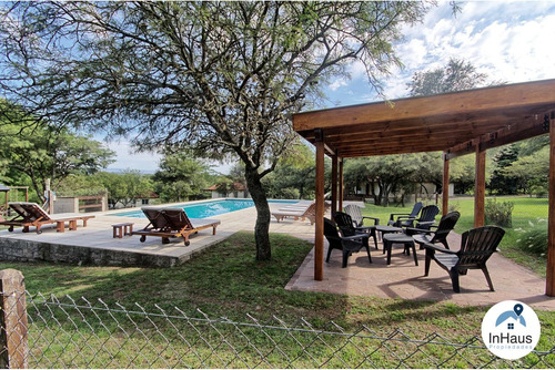 Complejo De Cabañas En Villa General Belgrano - Henin