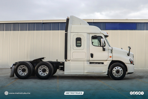 Freightliner Cascadia ...