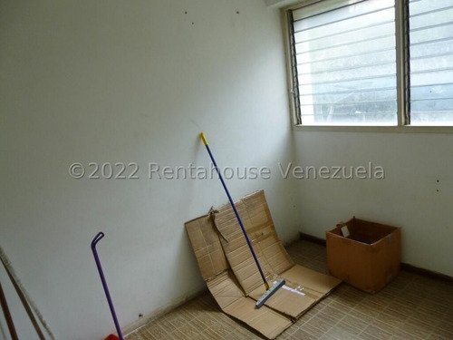 Imagen 16 de 18 de Claudia Lopez Vende Apartamento En Altamira Mls #22-19762