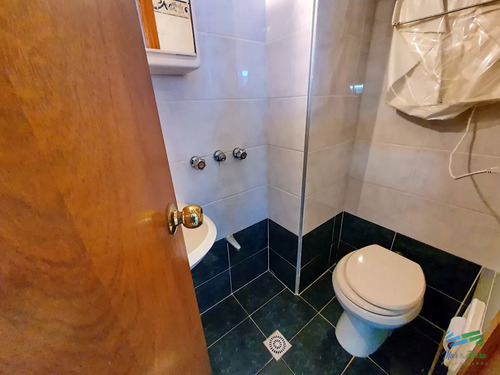Vendo O Alquilo Apartamento 3 Dormitorios En Primera Línea En Penínsulta, Punta Del Este