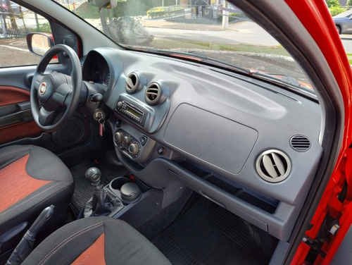 Fiat Uno 1.4 EVO SPORTING 8V FLEX 4P MANUAL