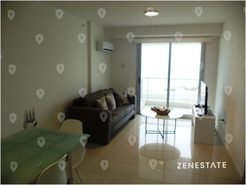 Venta De Apartamento, 2 Dormitorios, Playa Brava