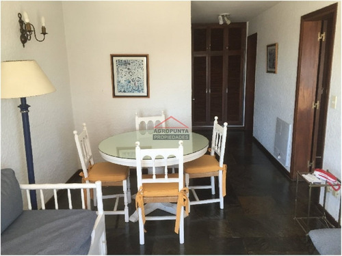 Brava, Primeras Paradas, Excelente Construcción- Ref: 5371