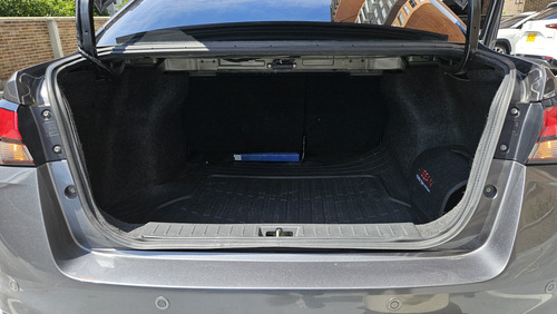 Nissan Versa Exclusive
