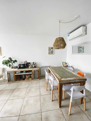 Imagen 6 de 22 de Venta Departamento 4 Ambientes En La Calabria Con Balcón Y 3 Cocheras