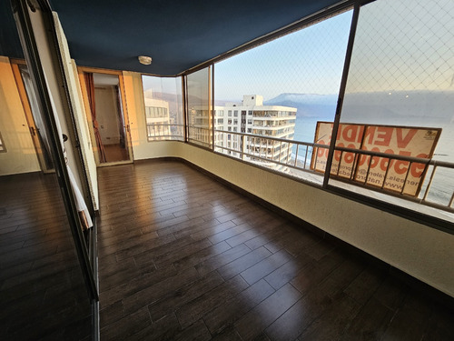 Departamento Con Vista Al Mar, Entre Hotel Hilton Y Holiday