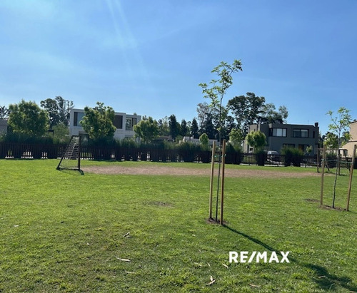 Venta Lote Barrio Santo Tomás Con Proyecto De Casa