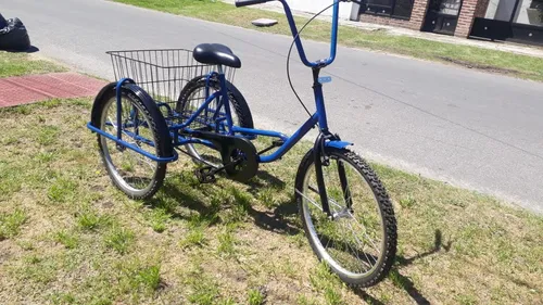 bicicleta tres llantas