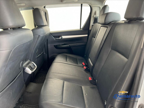 Toyota Hilux 2.7 VVT-I FLEX CD SRV 4X2 AUTOMÁTICO