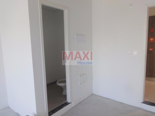 Sala Comercial 27 M², Campesina Offices, 1 Banheiro, 1 Vaga De Garagem Indeterminada. - Sa0015
