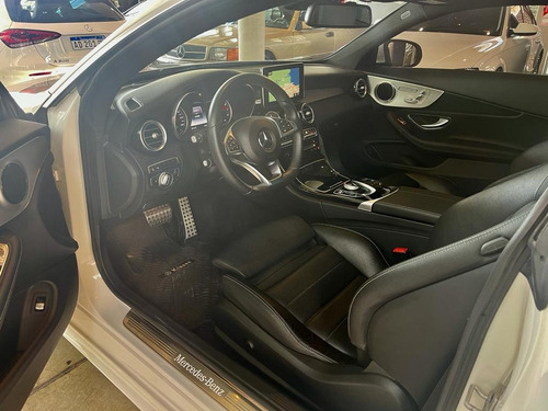 Imagen 5 de 16 de Mercedes-benz Clase C 2018 3.0 C400 Coupe Amg-line 333cv
