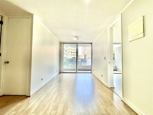 Departamento En Arriendo En Estación Central / Toro Mazotte