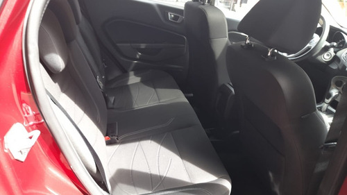 Imagen 11 de 17 de Ford Fiesta 1.6 Titanium 5p