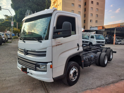 Vw Delivery 13180 Ano 2021 6x2