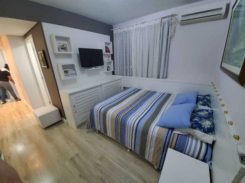 Imagem 15 de 25 de Apartamento Em Florianópolis - Sc - Ap1022_ccon