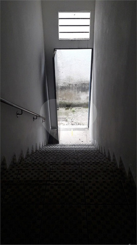 Imagem 25 de 28 de Salão No Piso Superior Para Locação No Jardim Nadir. - Reo462087