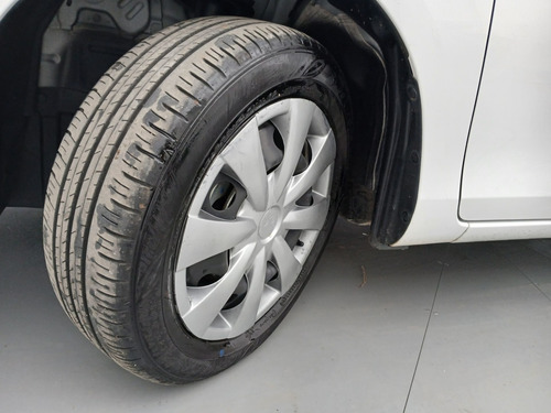 Toyota Yaris Sedán 1.5 16V FLEX SEDAN XL LIVE MULTIDRIVE