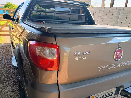 Fiat Strada 1.4 Working Cab. Dupla Flex 3p