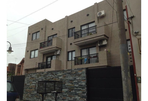 Imagen 18 de 22 de Hermoso Dpto 2 Ambientes Y Medio En Duplex C/cochera
