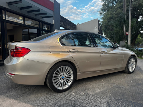 BMW Serie 3 2.0 328i Luxury 245cv