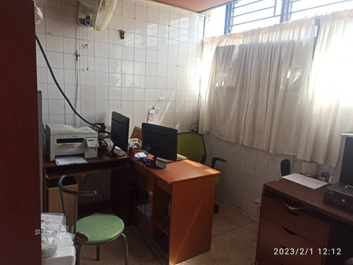 Venta Fondo De Comercio De Panaderia En Las Minas ,centro Comercial La Casona Bv