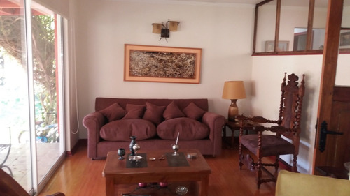 Linda Parcela En Area Urbana, Excelentes Accesos
