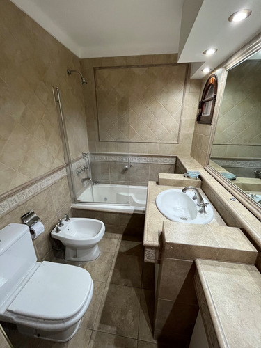Casa Quinta En Alquiler En Ranelagh, Berazategui, G.b.a. Zona Sur