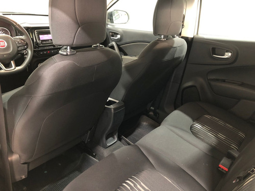 Imagem 13 de 14 de Fiat Toro Endurance 1.8 At6 Flex (aut)