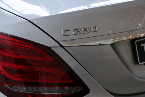 Imagen 12 de 16 de Mercedes Benz C250 Style